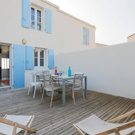 Jolie Maison En Résidence Avec Piscine Pour 5 * La Flotte