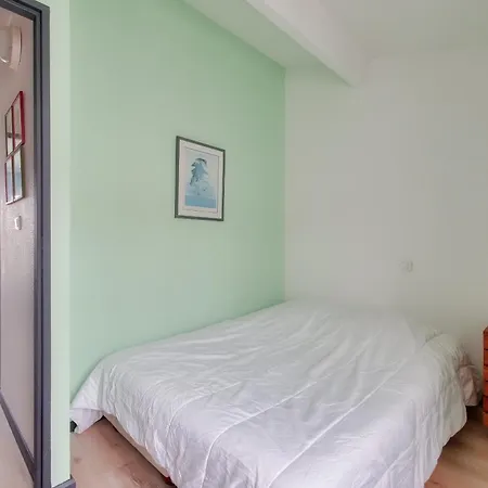 Jolie Maison En Avec Piscine Pour 5 * La Flotte