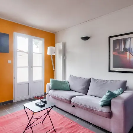 Holiday home Jolie Maison En Avec Piscine Pour 5 *