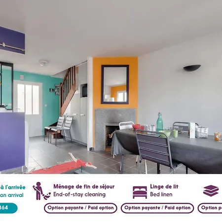Jolie Maison En Avec Piscine Pour 5 Holiday home *